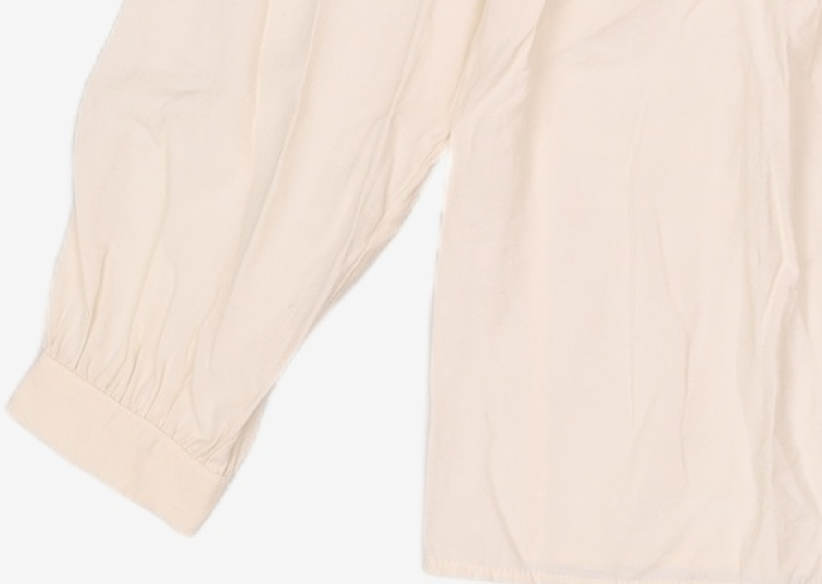 미쏘(MIXXO) 라운드넥 핀턱 블라우스 MIWBLB930B S