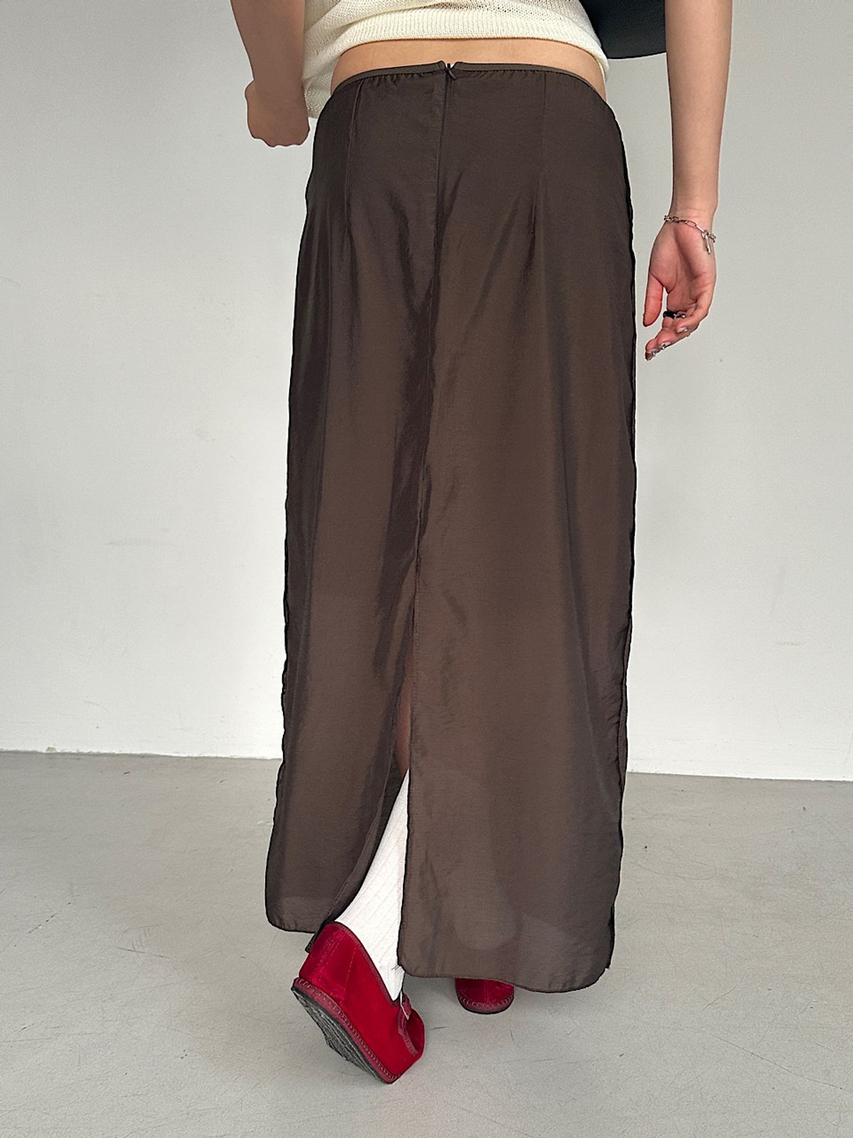 아포엠(APOEM) Silk Touch Straight Skirt (3C)
