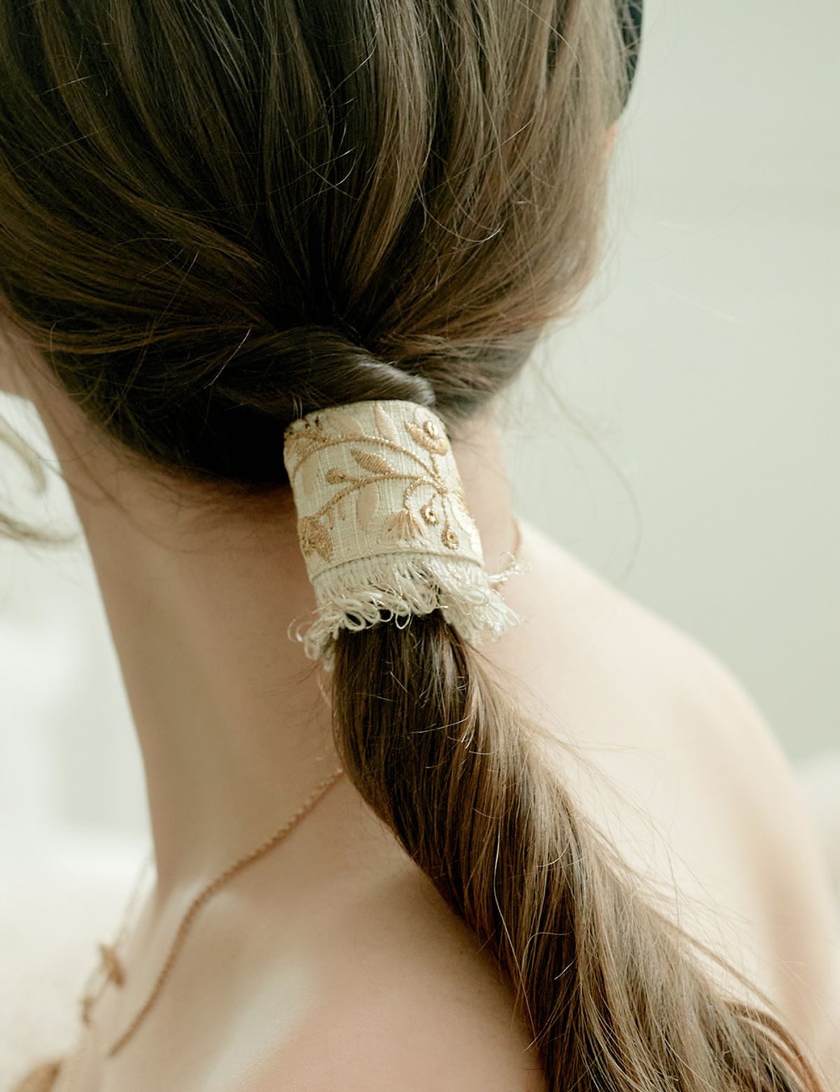 베스티(BESTY) 아뜰리에 프린지 헤어커프 (Atelier Fringe Hair Cuff)