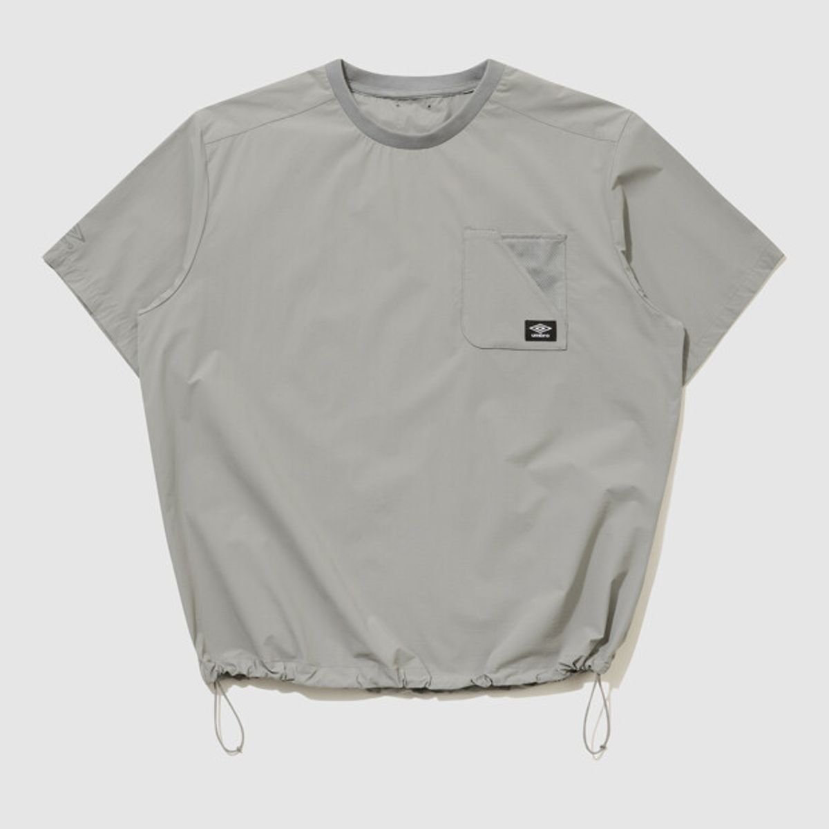 엄브로(UMBRO) [COOLING] 칠아웃 반팔 피스테 그레이 UR223CWT62