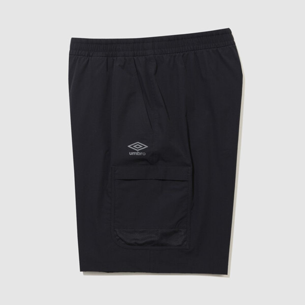 엄브로(UMBRO) [COOLING] 칠아웃 카고 5부 반바지 블랙 UR223CHP61