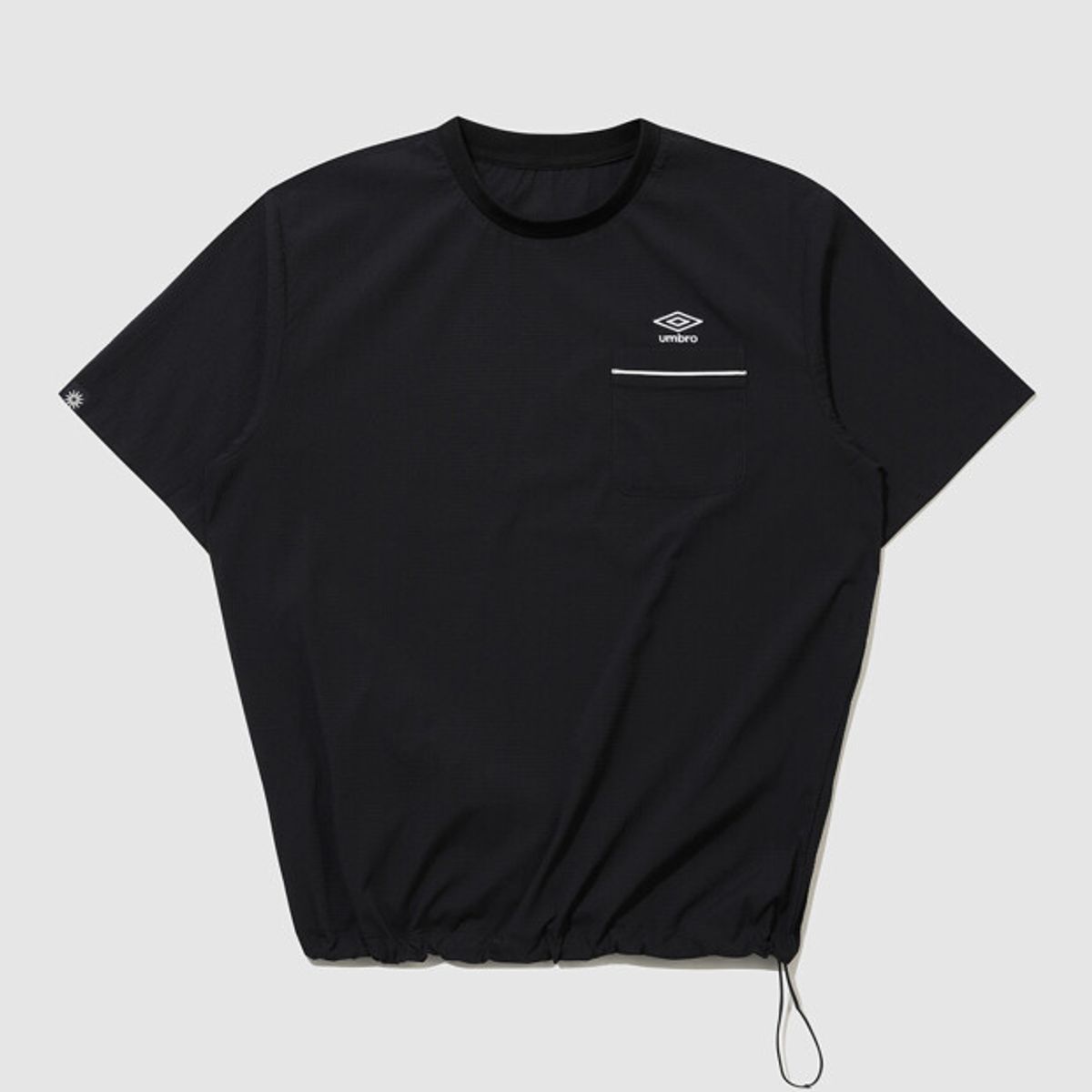 엄브로(UMBRO) 시어서커 반팔 피스테 블랙 UR223CWT64