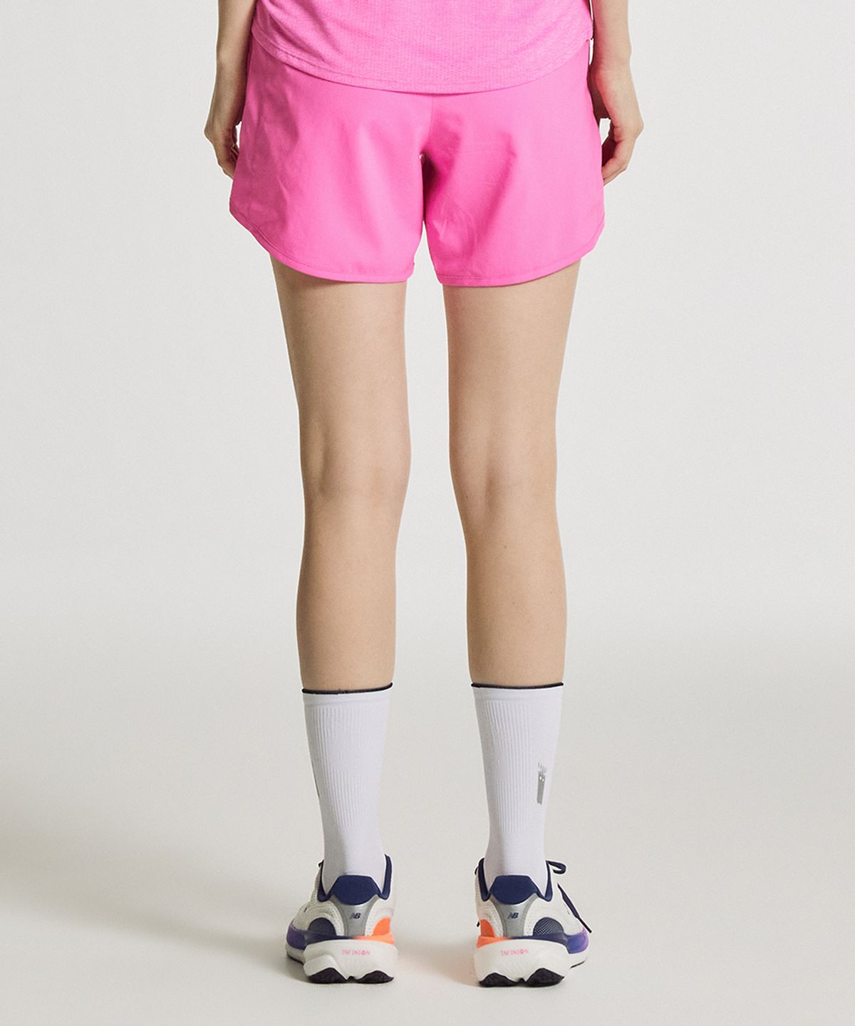 뉴발란스(NEW BALANCE) NBNVG36102 / WOMEN 스포츠에센셜 쇼츠 5인치 (PINK)