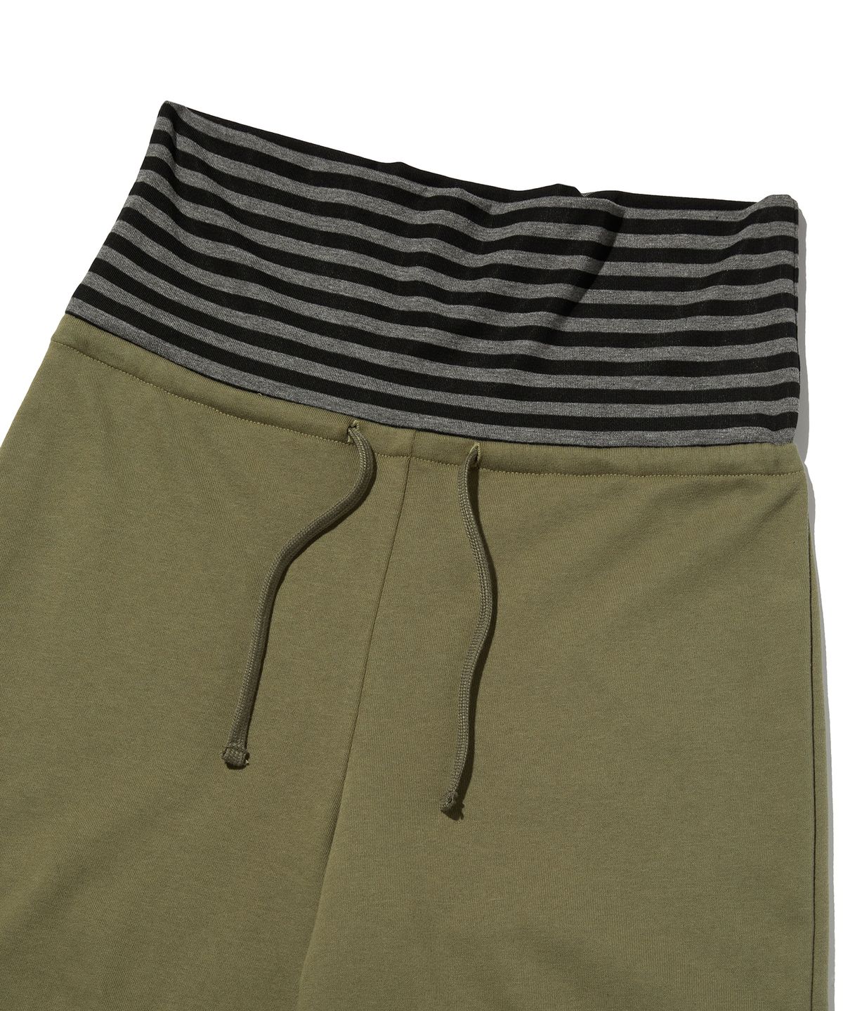 스웨이드(SUADE) LAYERED LONG PANTS [KHAKI]