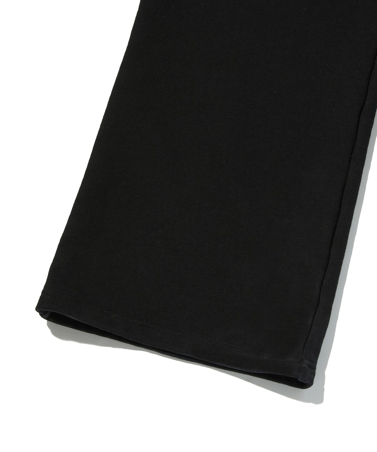 스웨이드(SUADE) SUGARLAND SWEAT PANTS [BLACK]