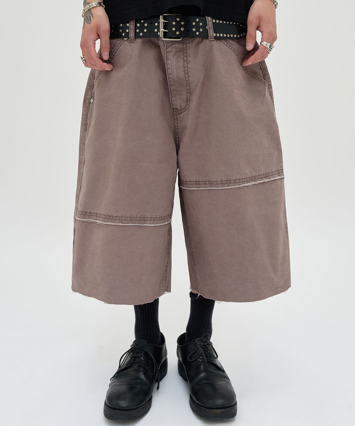 스웨이드(SUADE) CUT EDGE SHORTS [MOCHA BROWN]