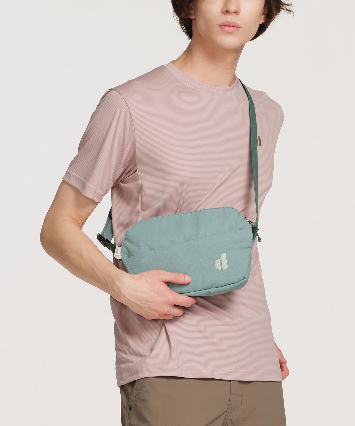 도이터(DEUTER) 에버 소프트 반팔 라운드 티셔츠 남)