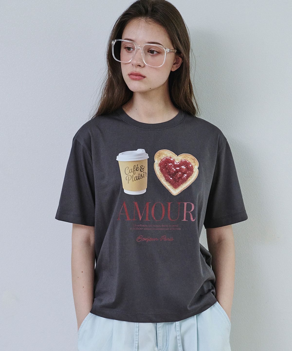 마롭(MALOUPE) 5218 아모르 그래픽 티셔츠 (다크 그레이)