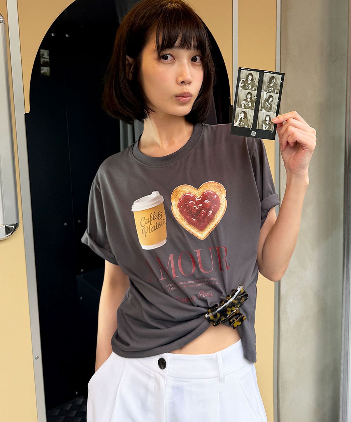 마롭(MALOUPE) 5218 아모르 그래픽 티셔츠 (다크 그레이)