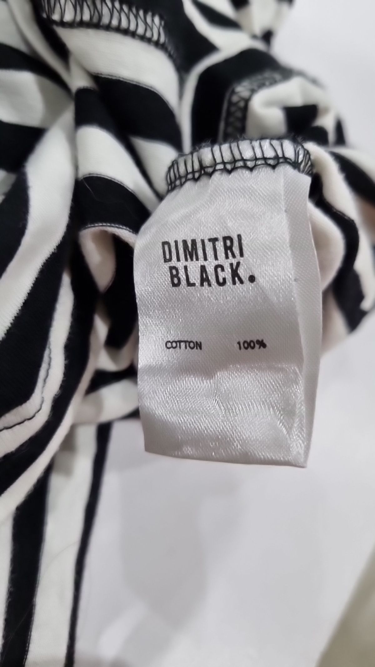 디미트리블랙(DIMITRI BLACK) 긴소매 티셔츠 1