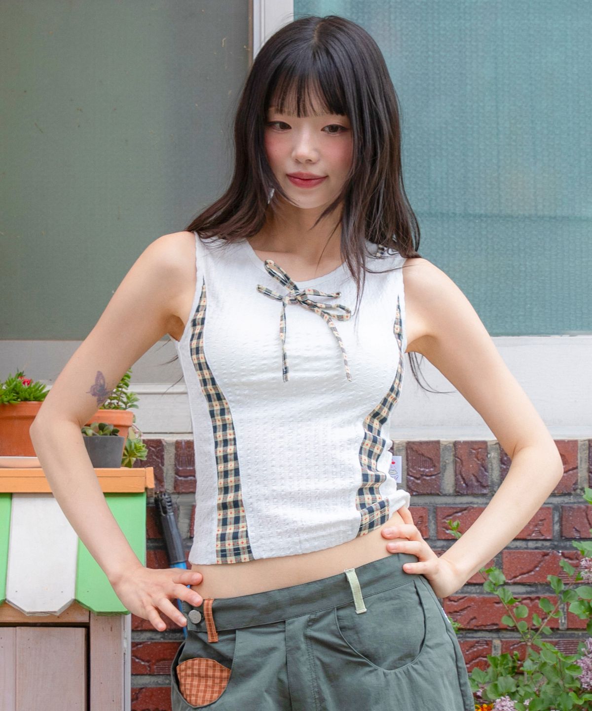 루나키후(RuNaKi'Hu') WXT083 무스비 체크 배색 슬리브리스 (WHITE)