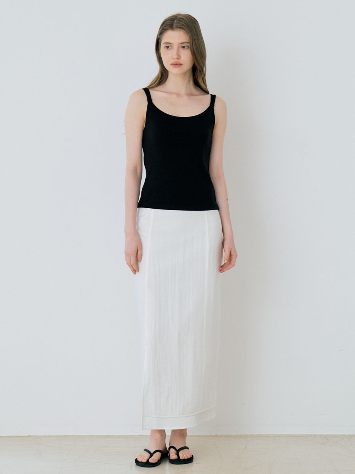 르세지엠(LESEIZEME) Basic Reversible U-Neck Sleeveless - 3color