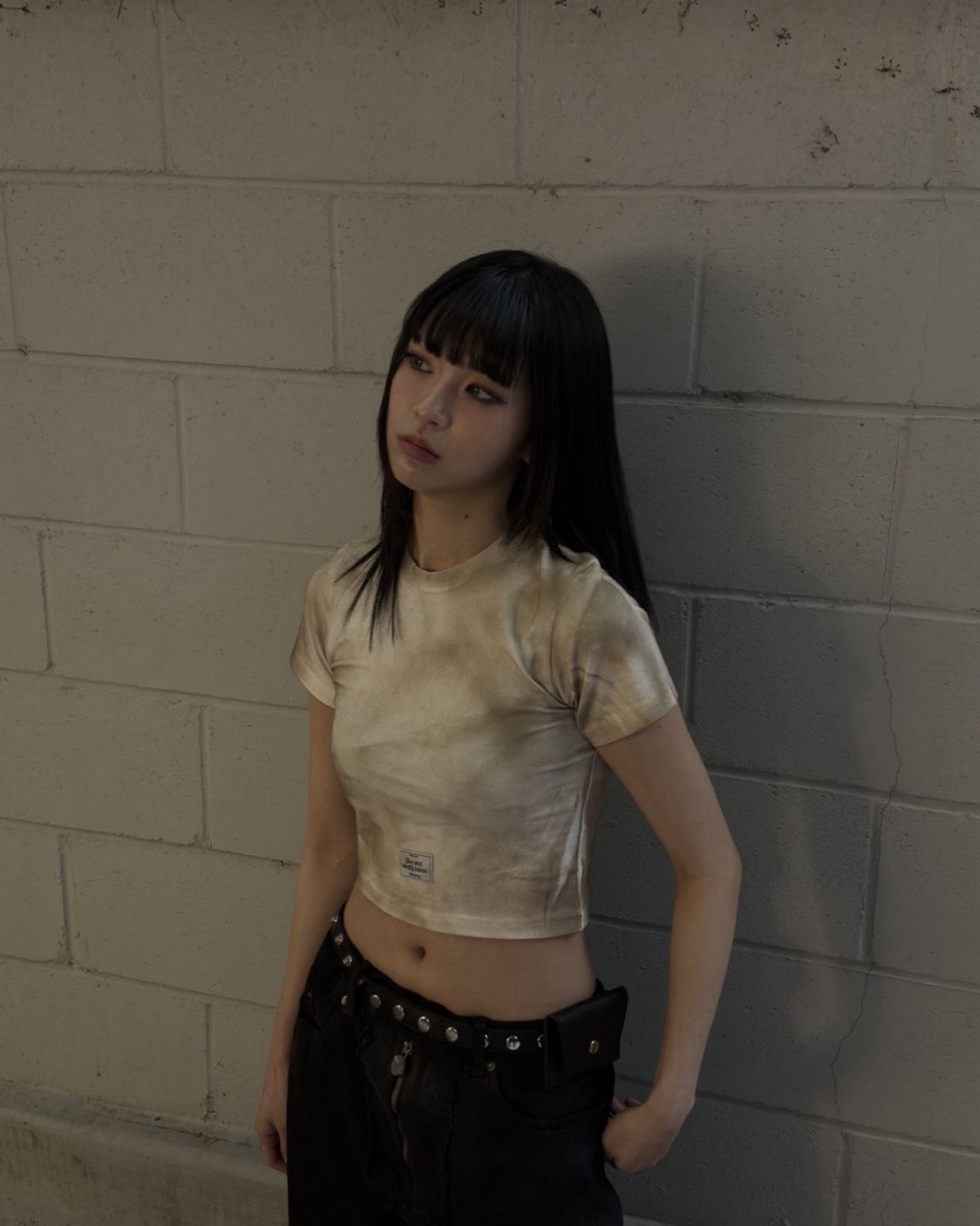 뭉(MWOONG) VTG crop top