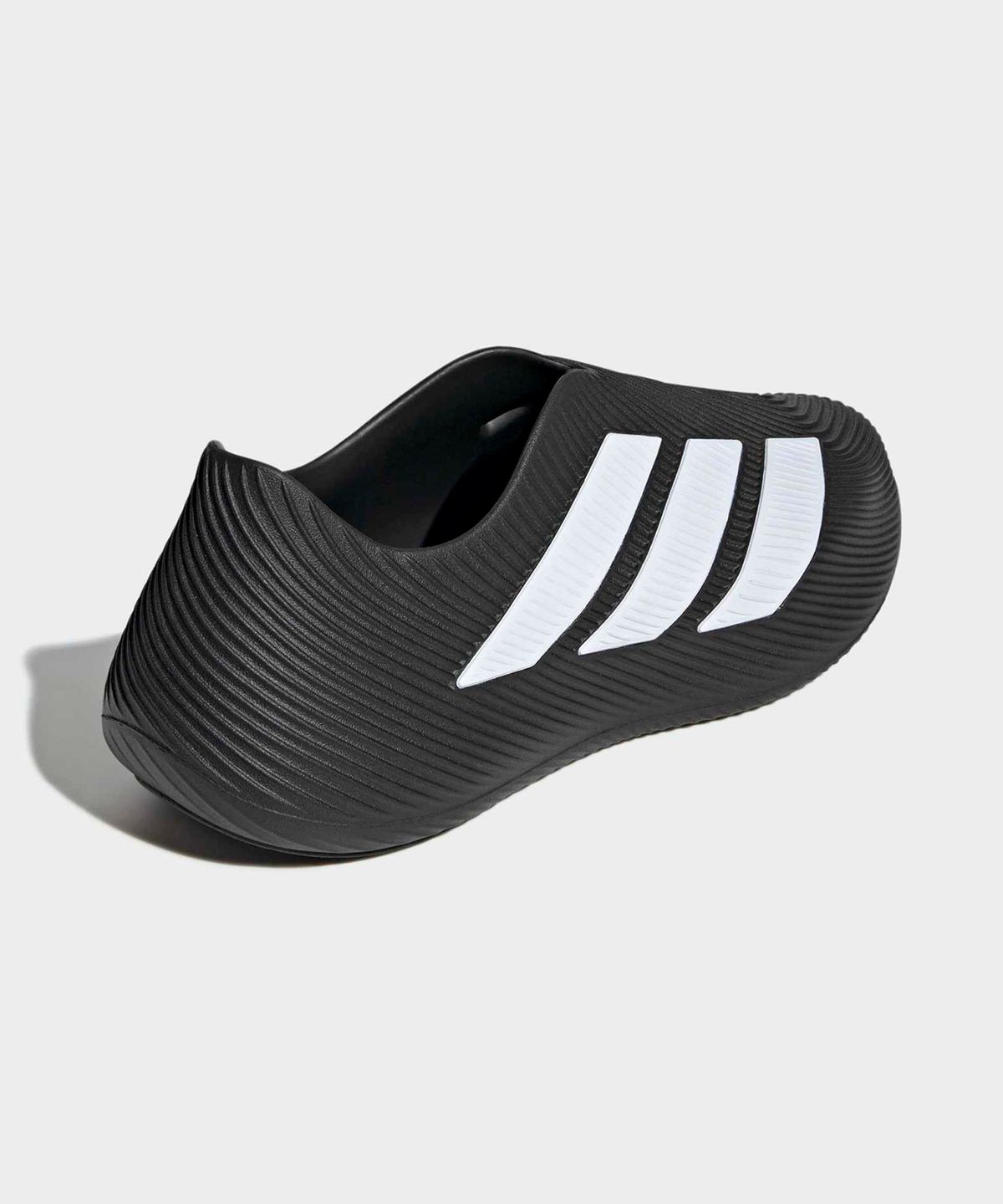 아디다스(ADIDAS) 퓨어칠 - 블랙:화이트 / KH6421