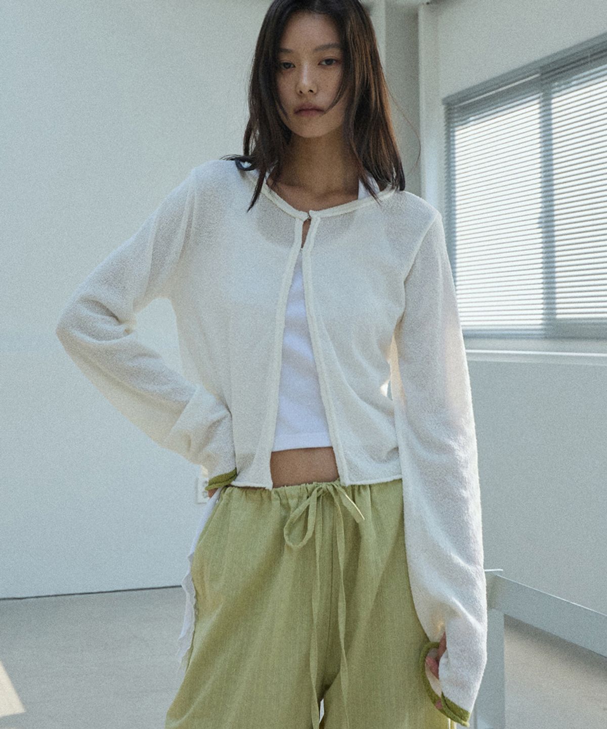 렌세(RENSE) Hook Boucle Cardigan Ivory