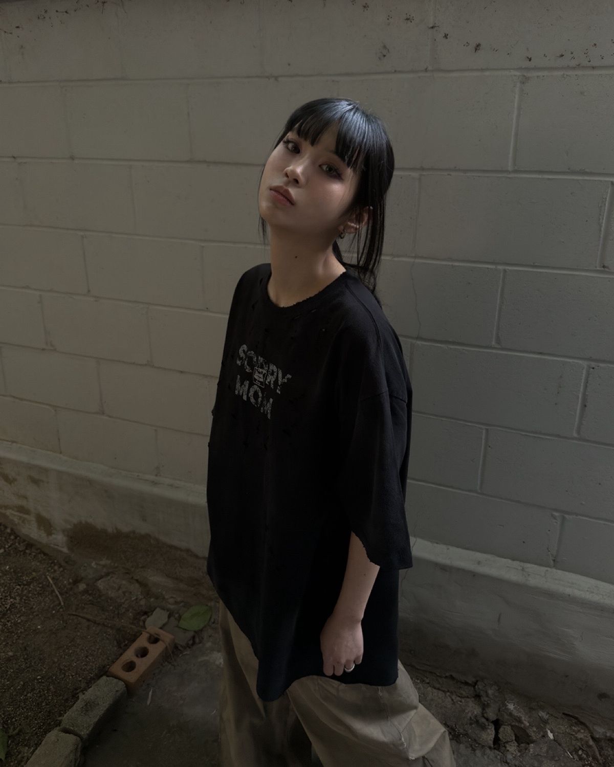 뭉(MWOONG) Sorry mom VTG tee BK