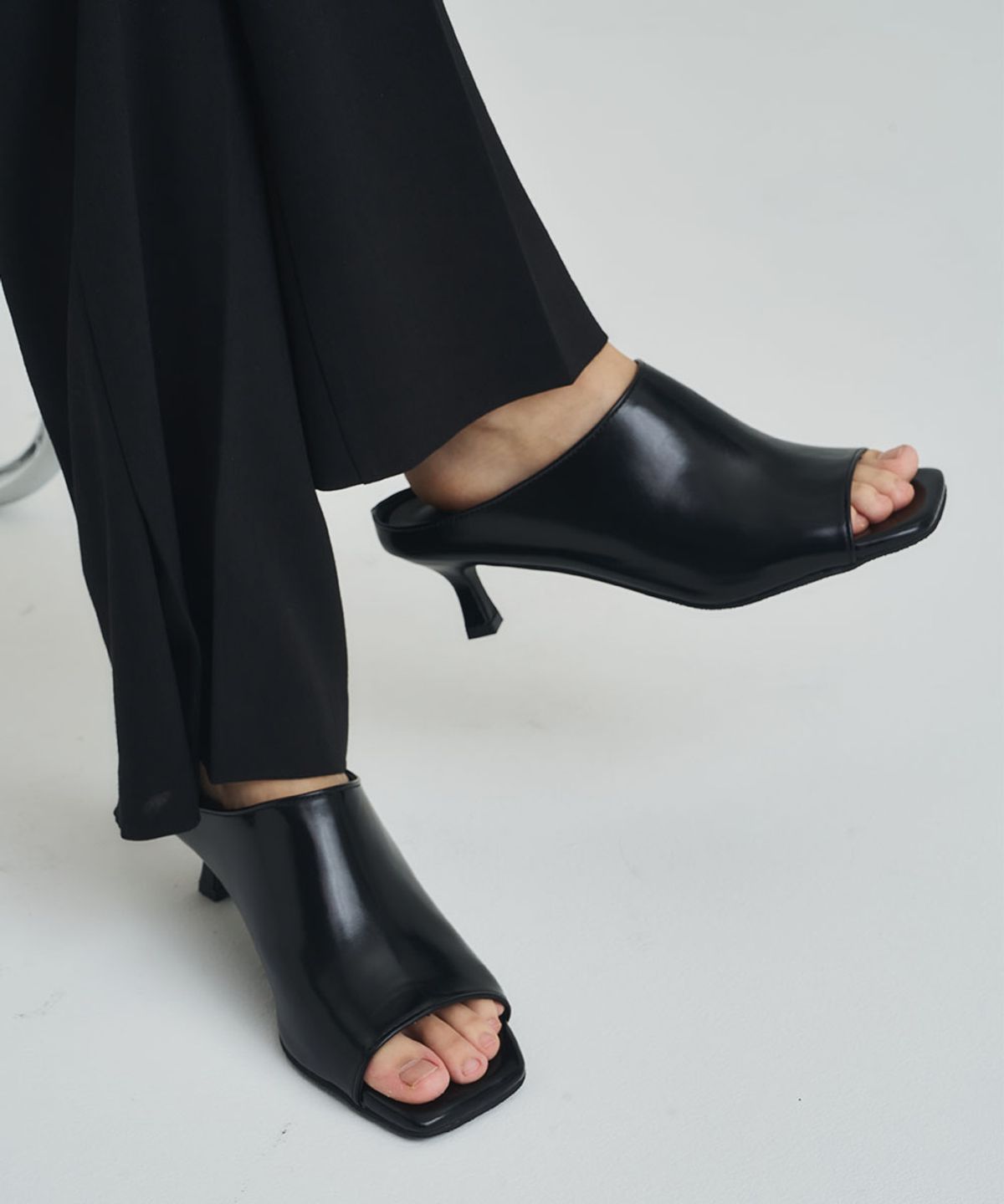 페이즈문(PHASE MOON) Nude 와이드 스퀘어 뮬 5cm (2color)