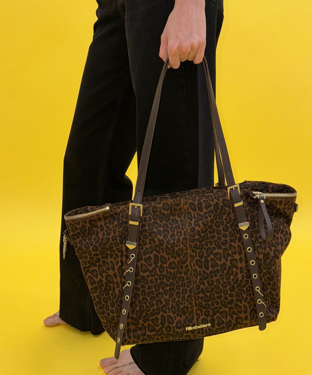 필인더블랭크(FILLINTHEBLANK) Trucker Bag (leopard)(brown)