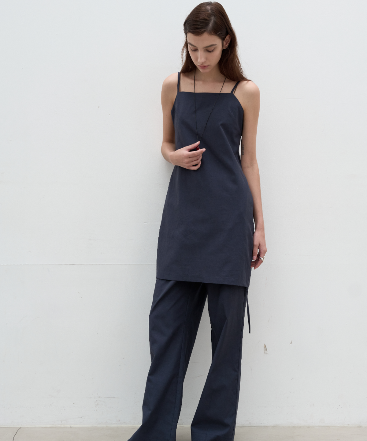 서란(SEORAN) Linen Blend Midi Dress_Navy