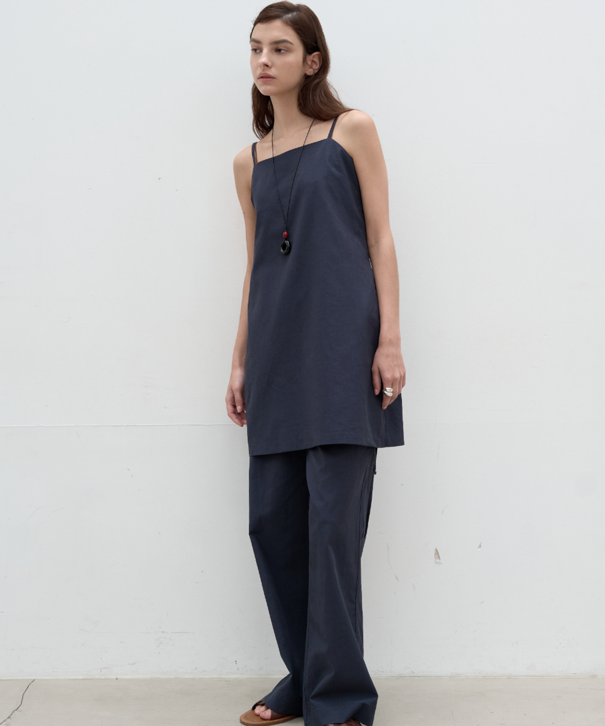 서란(SEORAN) Linen Blend Midi Dress_Navy