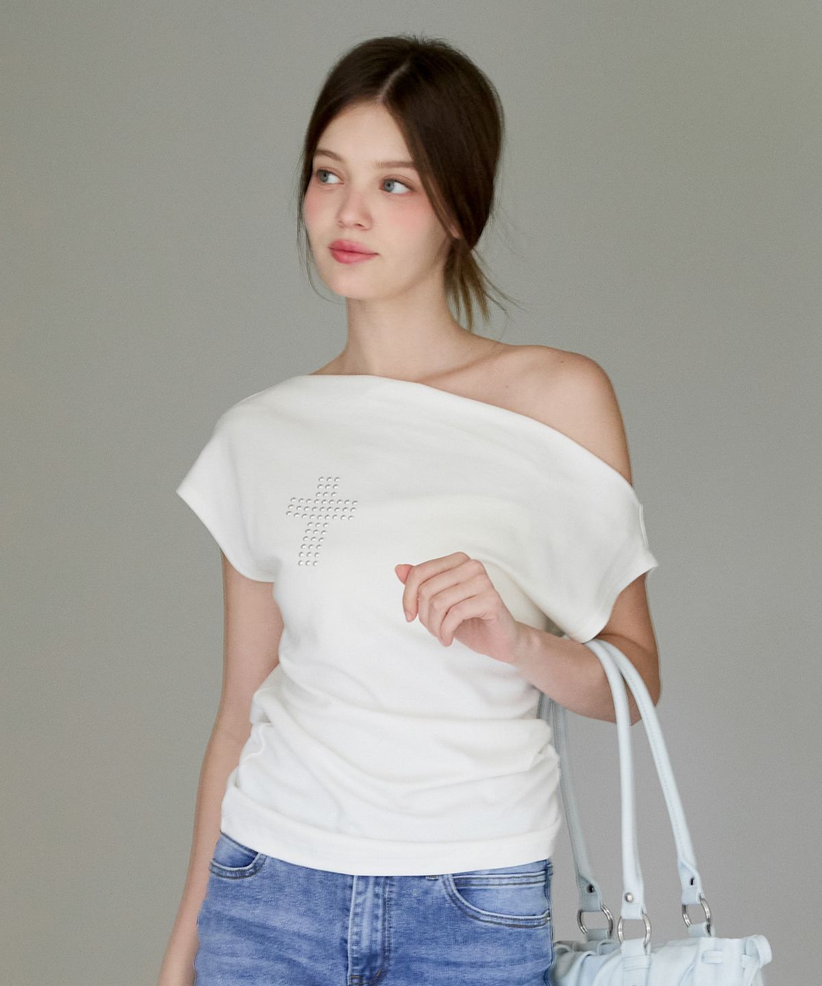 알키알카(ALKI ALKA) Studded Draped Top (White)
