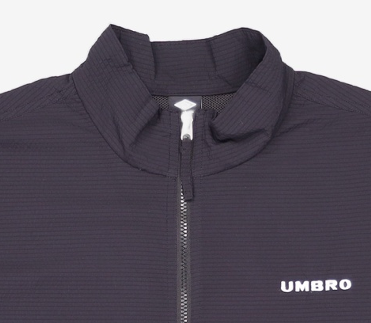 엄브로(UMBRO) 반소매 티셔츠 105