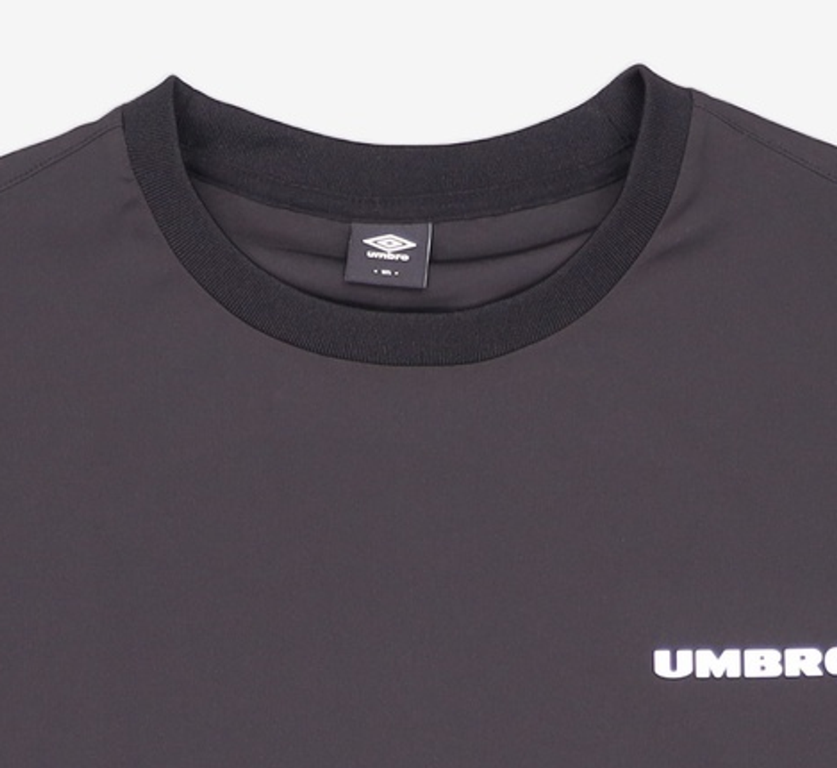 엄브로(UMBRO) 반소매 티셔츠 105