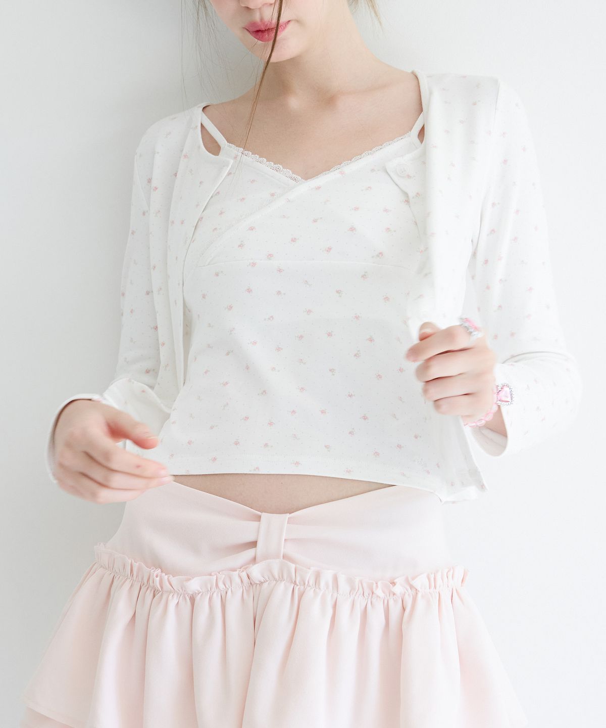 알키알카(ALKI ALKA) Bouquet Cardigan Set