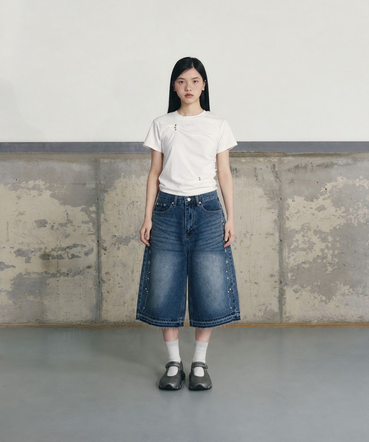 언유즈랩(UNUSEDLAB) 버뮤다 스터드 데님 [블루]