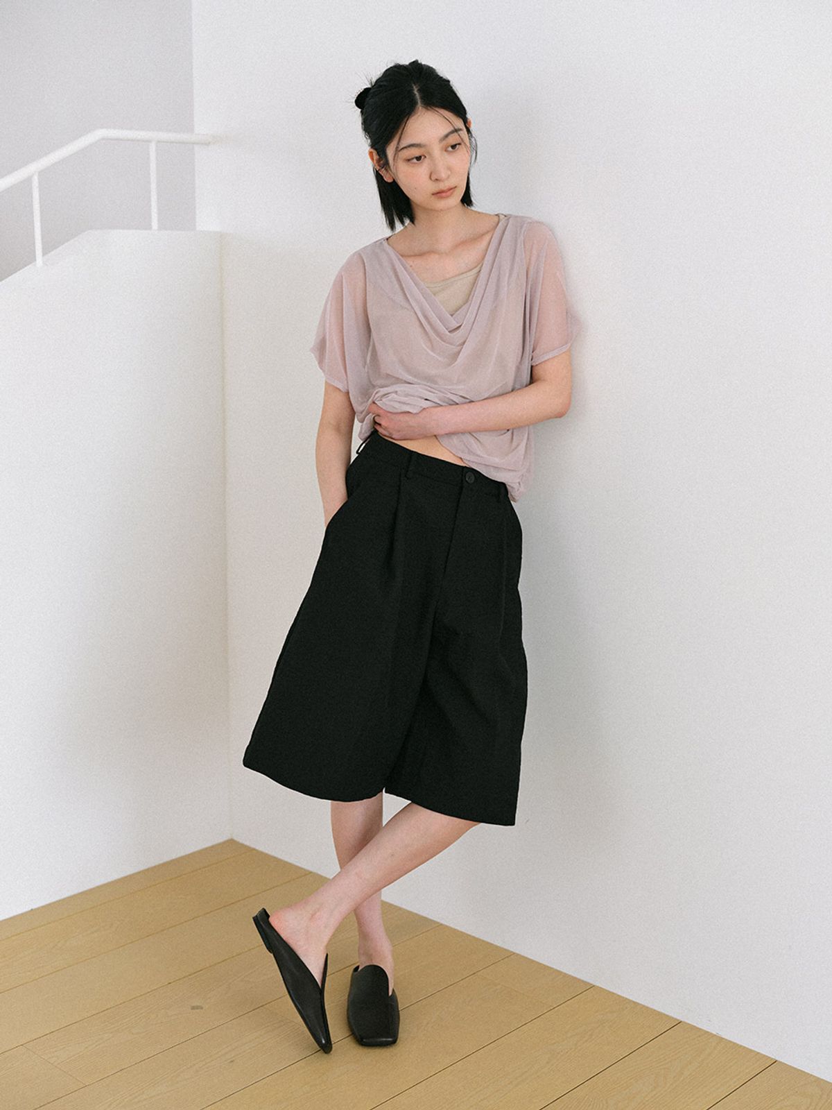 헌치(HUNCH) Clean Fit Half Shorts (2color)