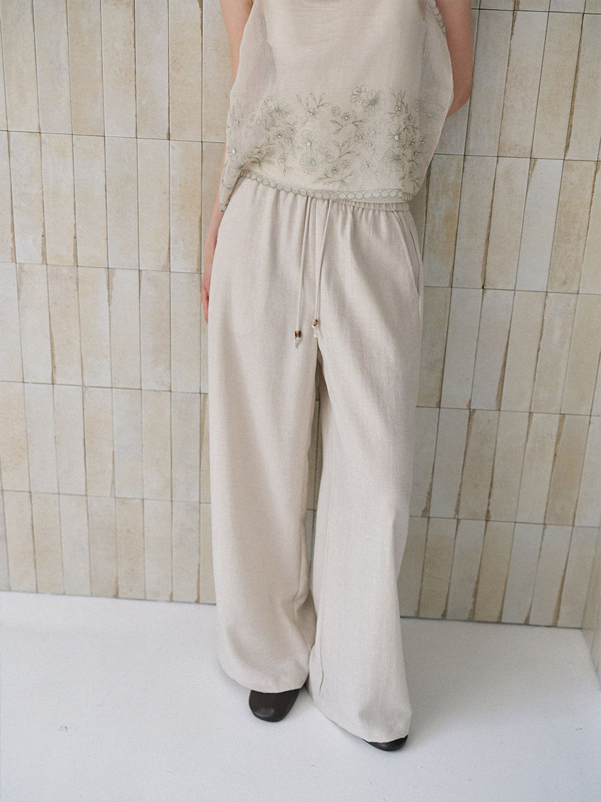 헌치(HUNCH) Relaxed String Pants (2color)