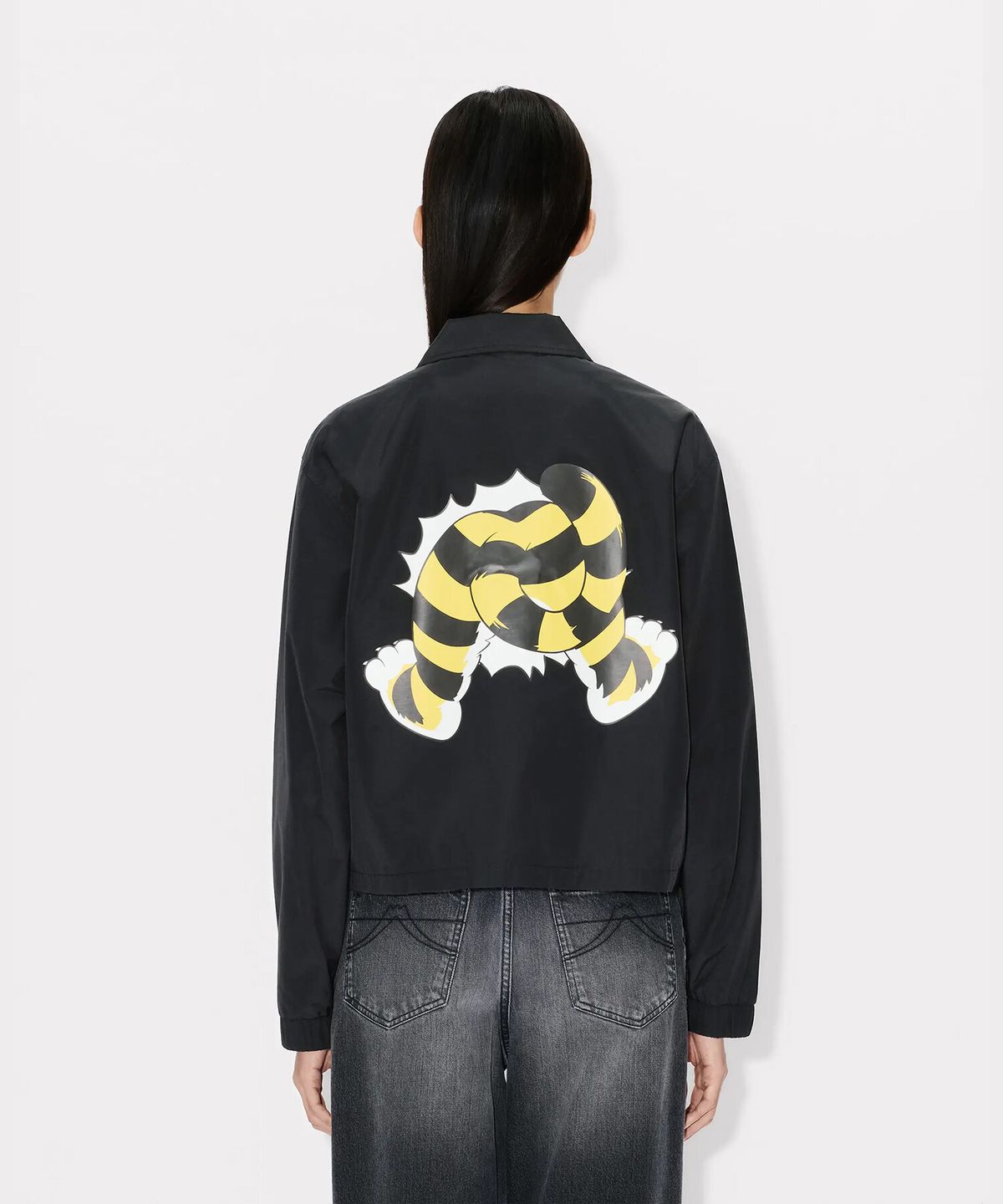 겐조(KENZO) 여성 와일드 타이거 논 패디드 코치 자켓_K265AWJ301BKX