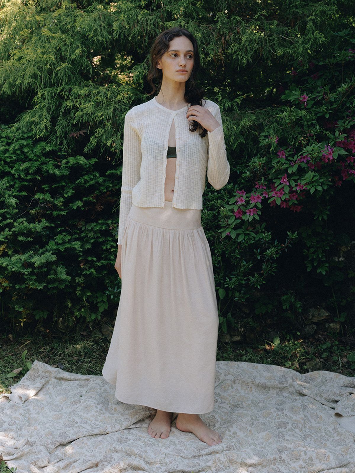 헌치(HUNCH) Volume Shirring Skirt (2color)