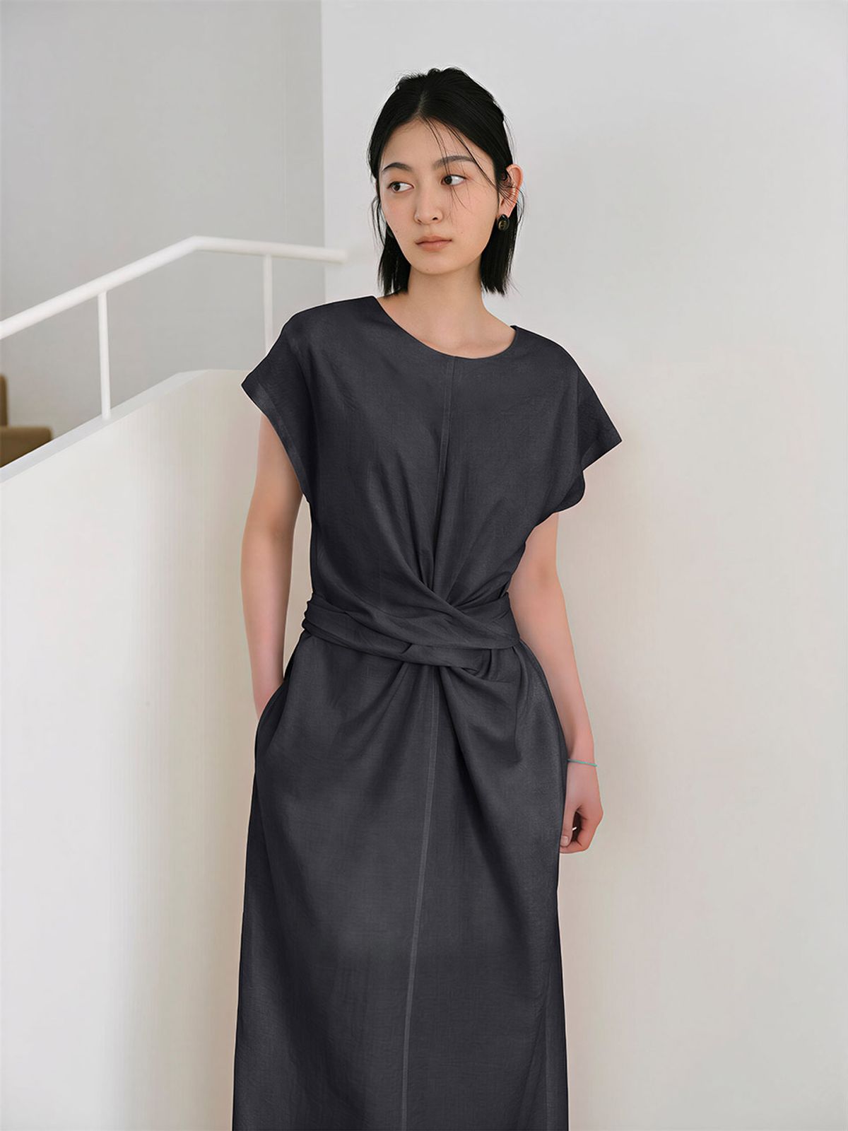 헌치(HUNCH) Twist Waist Dress (2color)