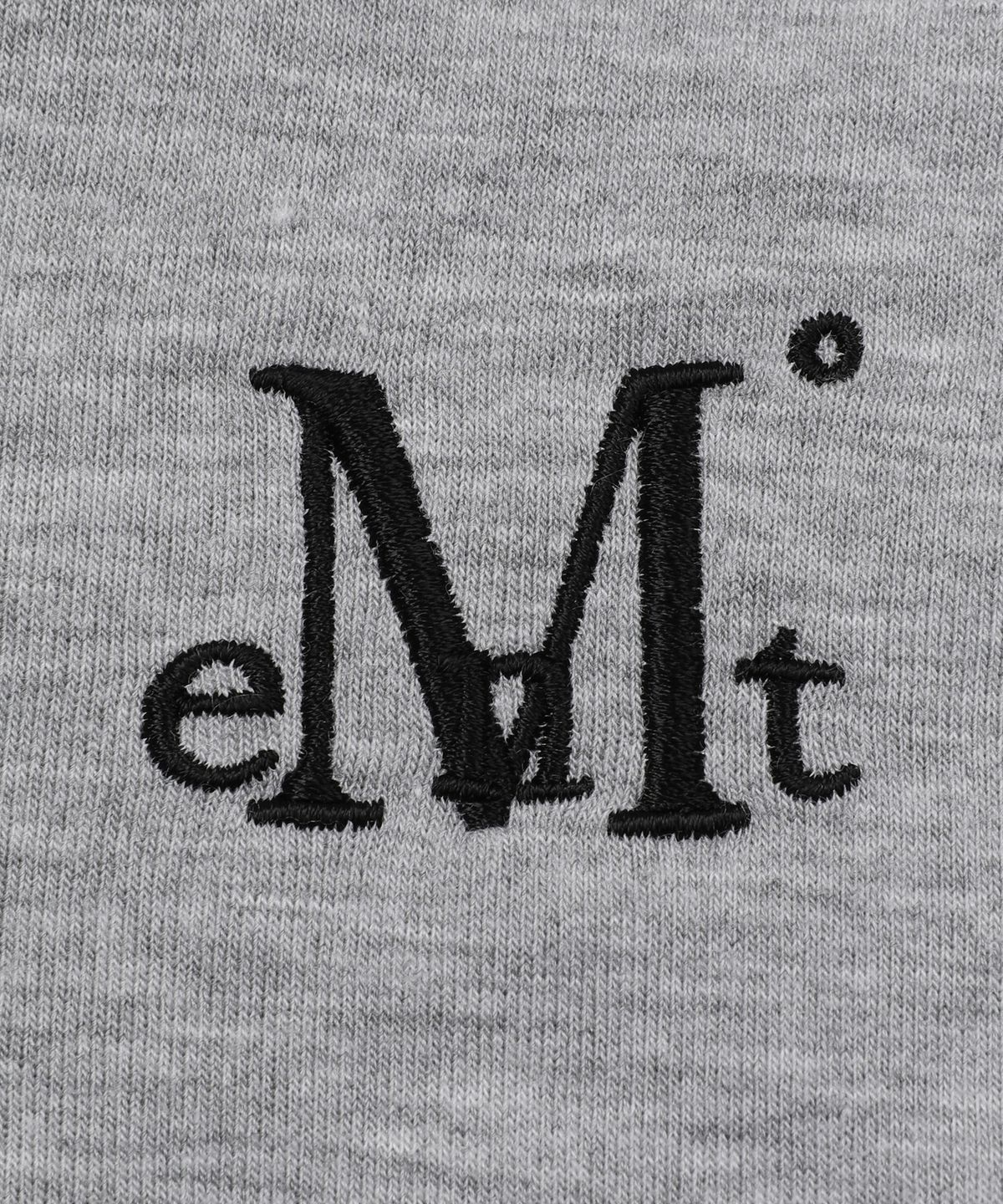 무센트(MUCENT) 아센 레이스 슬림 후드 슬리브리스 (4컬러)