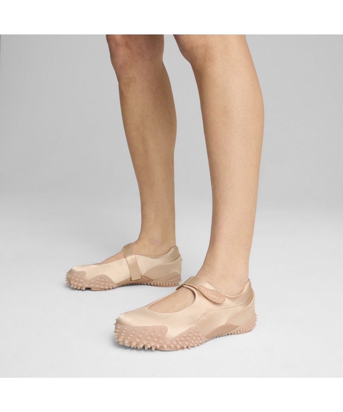 푸마(PUMA) 모스트로 Fey 사틴 Mostro Fey Satin (40106301)
