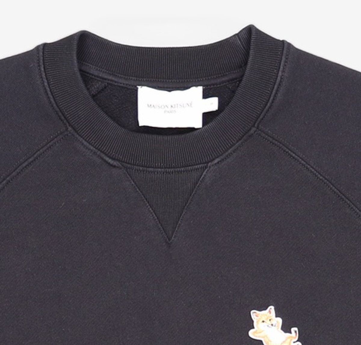 메종 키츠네(MAISON KITSUNE) 칠랙스 폭스 스웨트셔츠 GU00342KM0002 P480 NAVY S