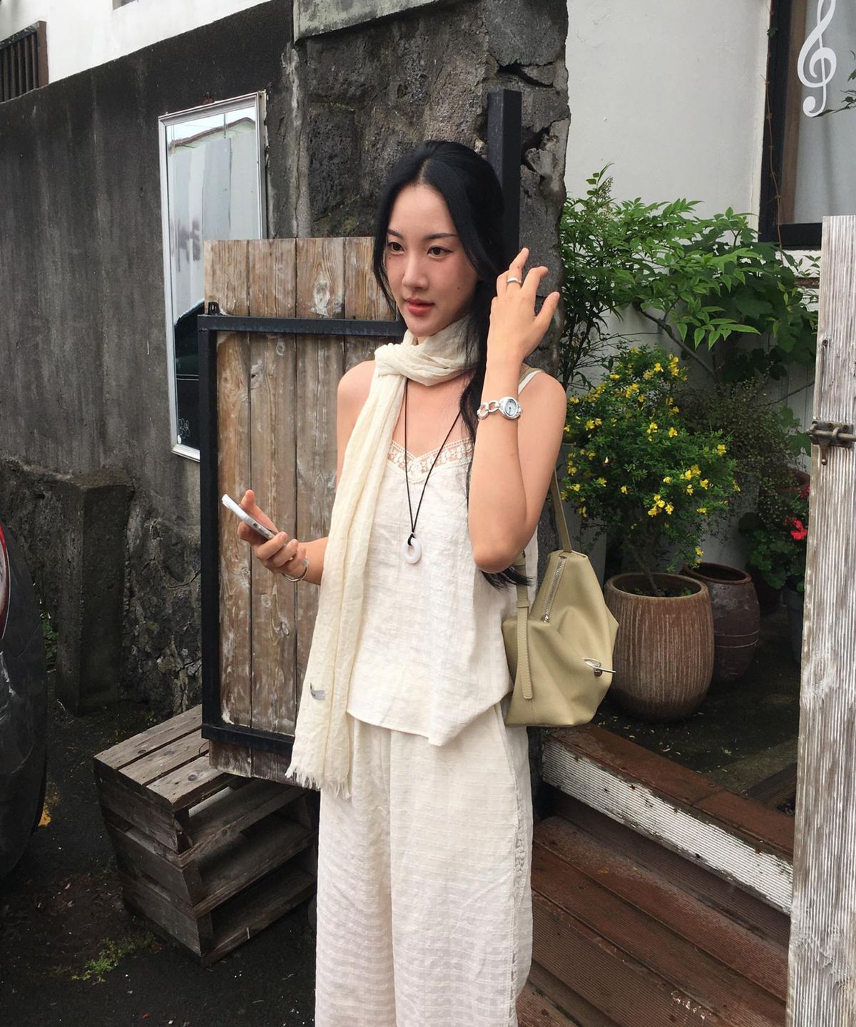 위오이(WIOE) Lace-Trim Jacquard Cami_Ivory