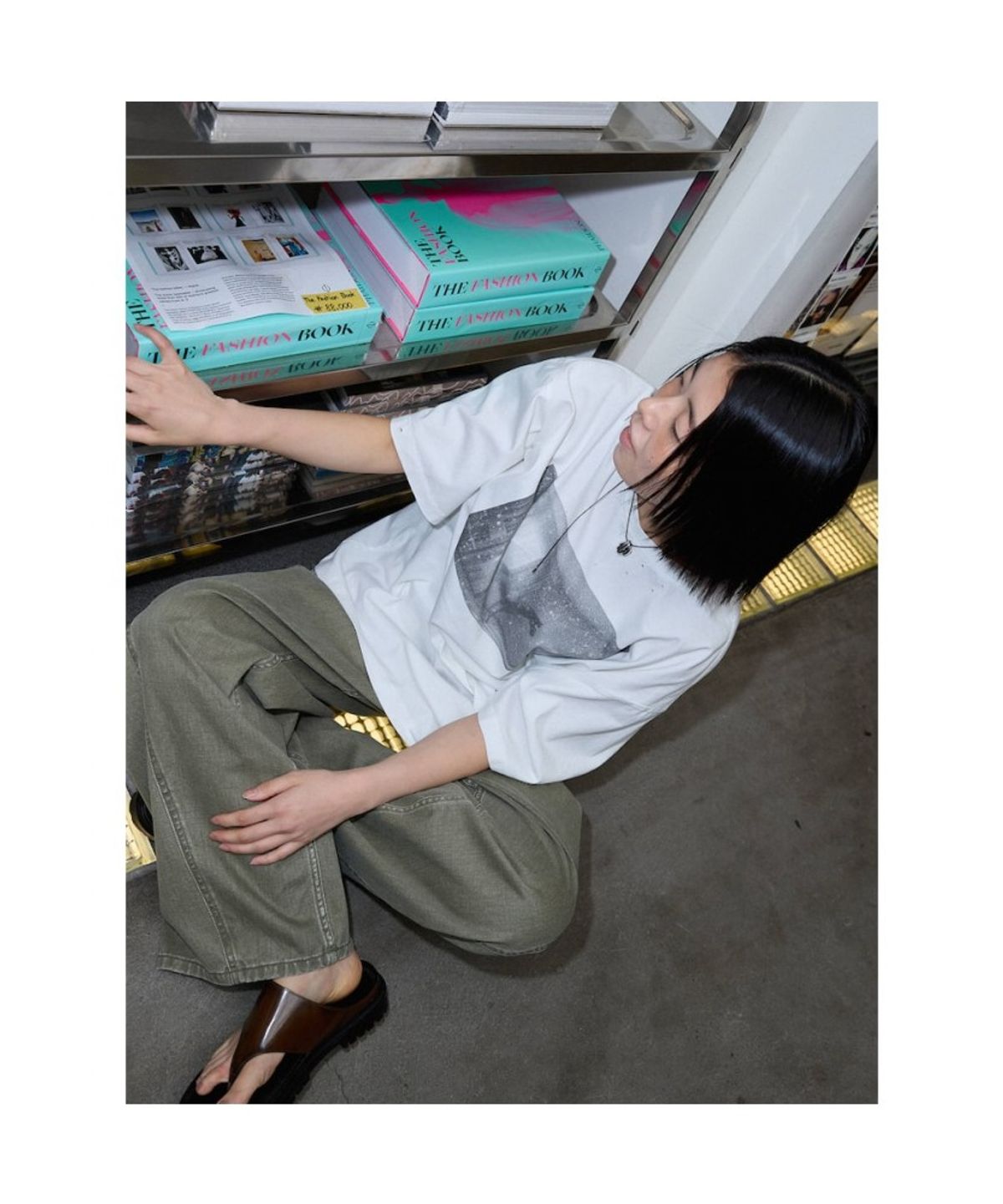 샌드 사운드(SAND SOUND) (UNISEX) 반소매 포토 티셔츠  화이트