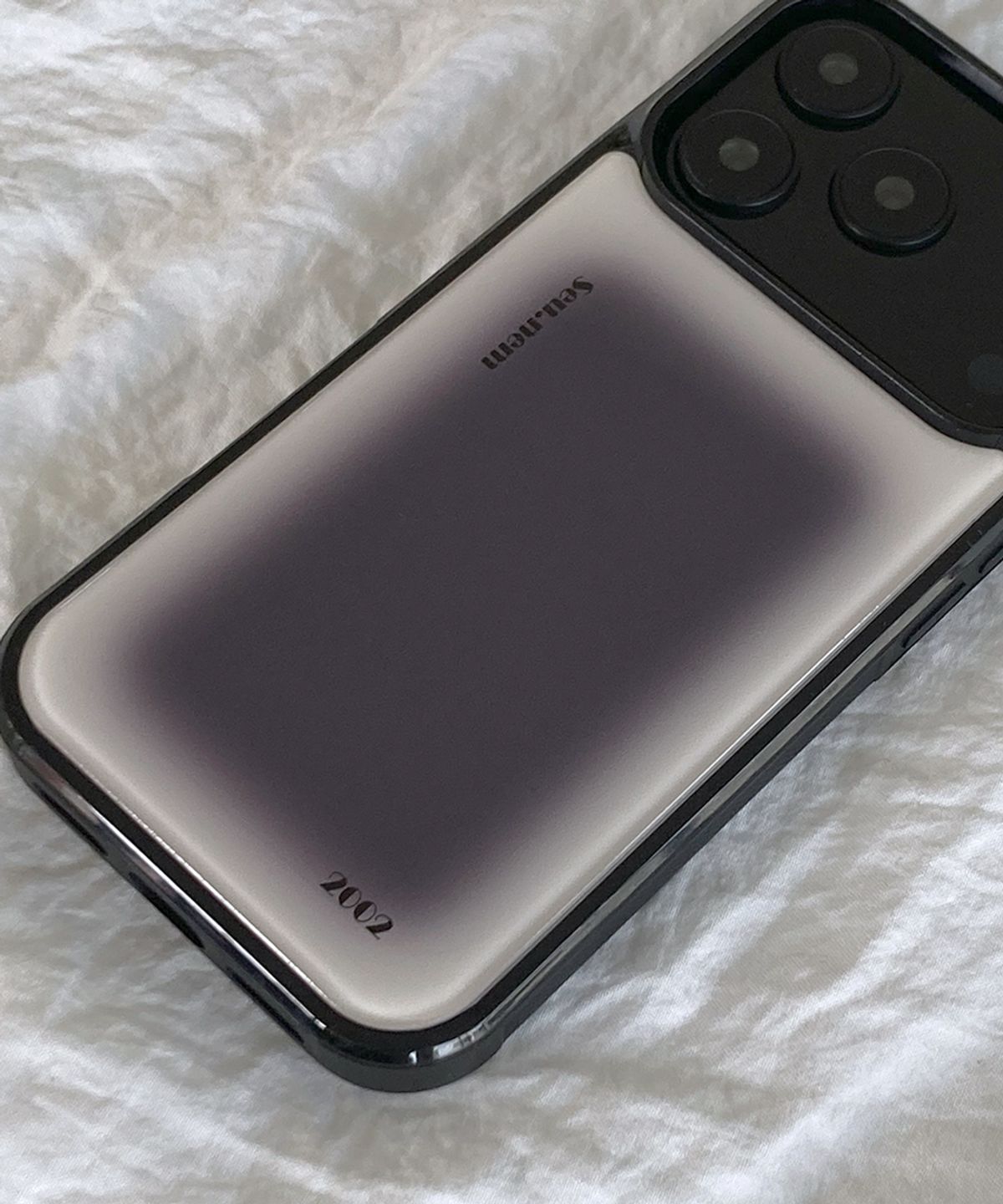 세컨드유니크네임(SECOND UNIQUE NAME) SUN CASE GRAPHIC MIST DEEP GRAY