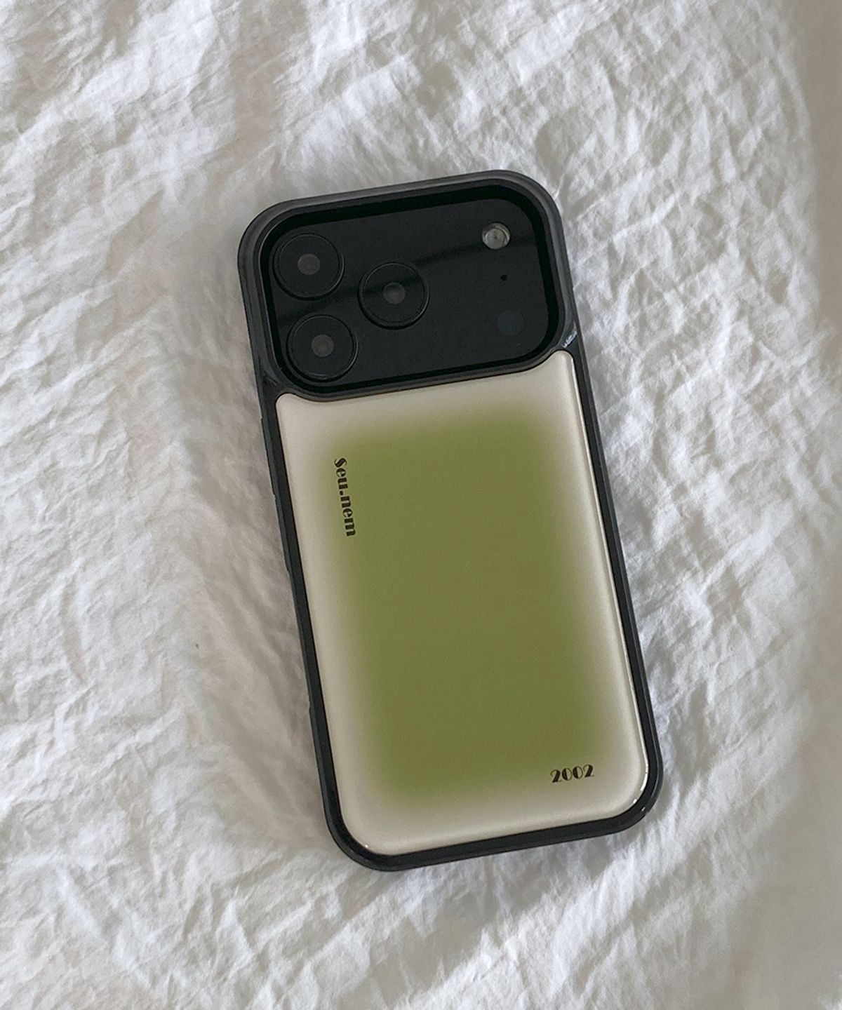세컨드유니크네임(SECOND UNIQUE NAME) SUN CASE GRAPHIC MIST GREEN