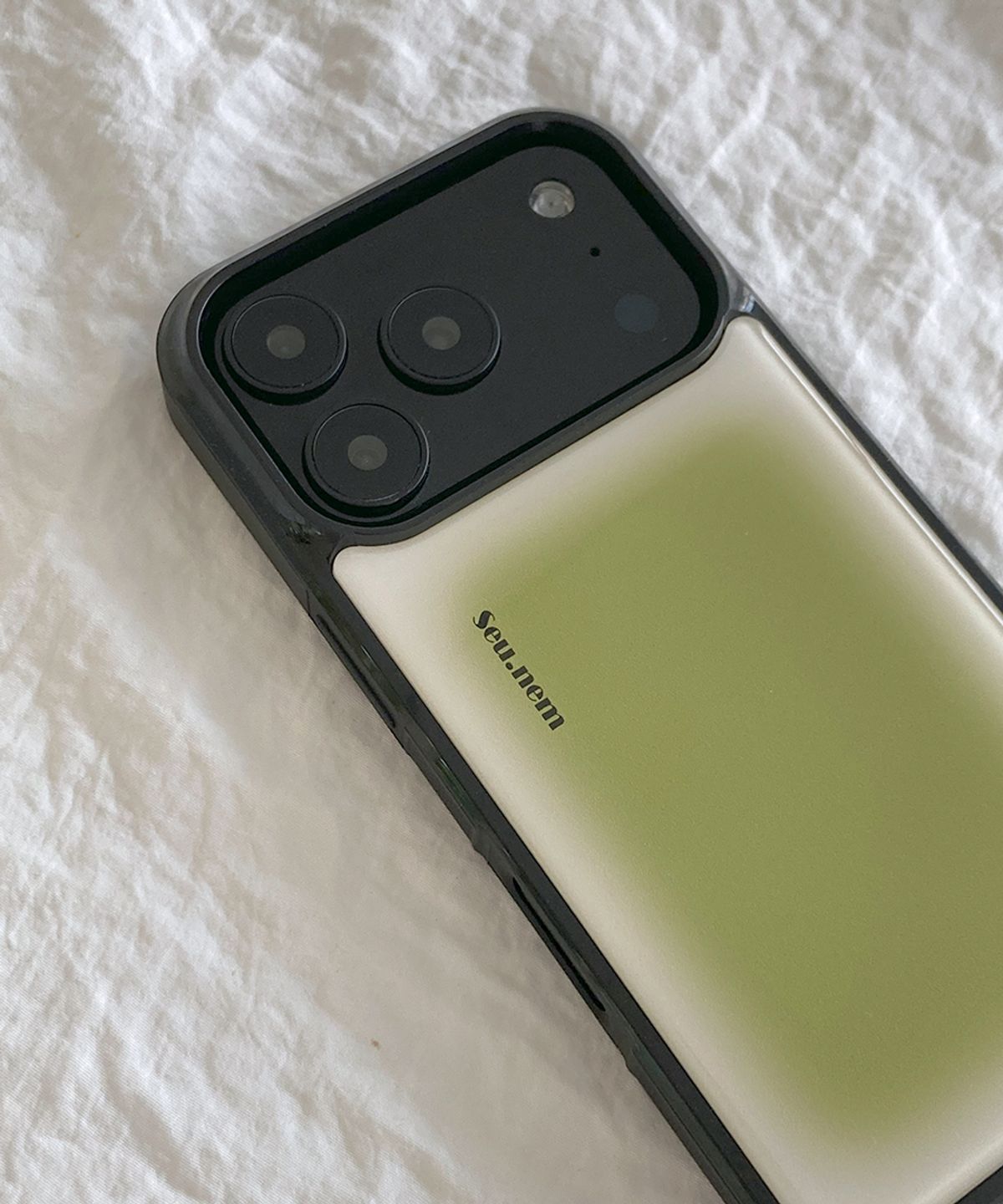 세컨드유니크네임(SECOND UNIQUE NAME) SUN CASE GRAPHIC MIST GREEN