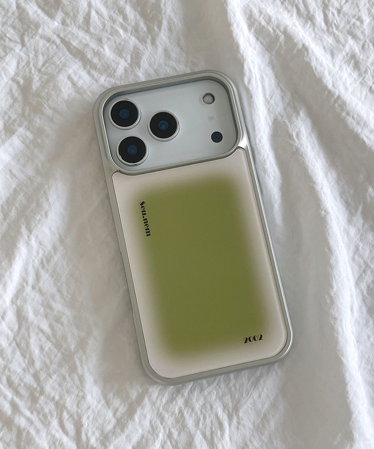 세컨드유니크네임(SECOND UNIQUE NAME) SUN CASE GRAPHIC MIST GREEN