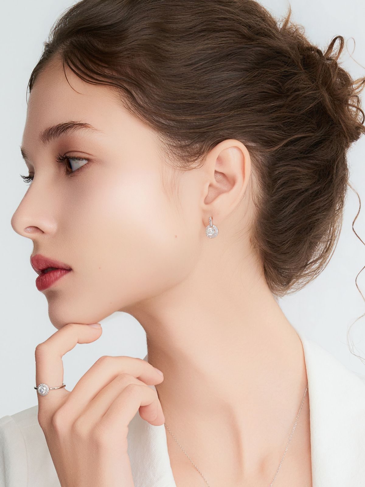 가이거주얼리(GEIGERJEWELRY) 18K GF 오로라 서클 큐빅 귀걸이 GI8KPEE092
