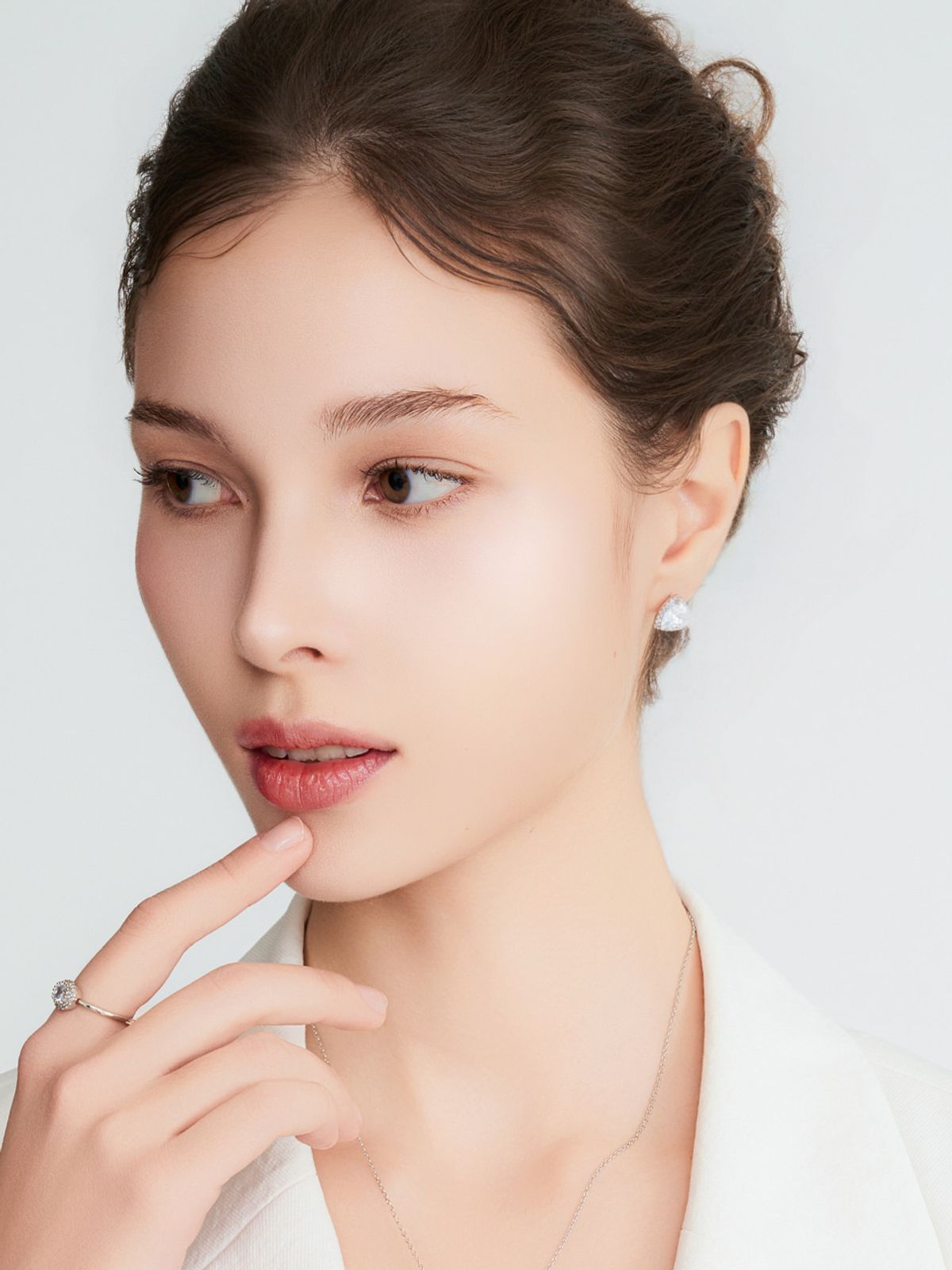 가이거주얼리(GEIGERJEWELRY) 18K GF 트릴리온 루체 귀걸이 GI8KPEE084