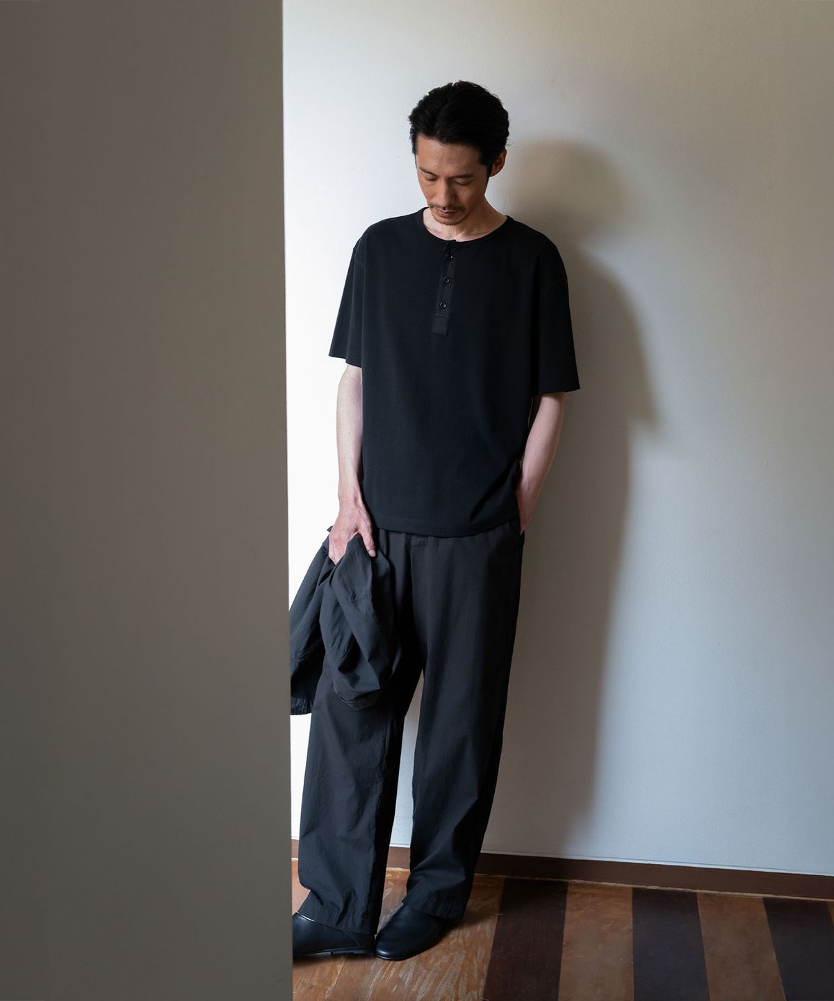 블랭크룸(BLANKROOM) 리프 밴딩 팬츠_BLACK