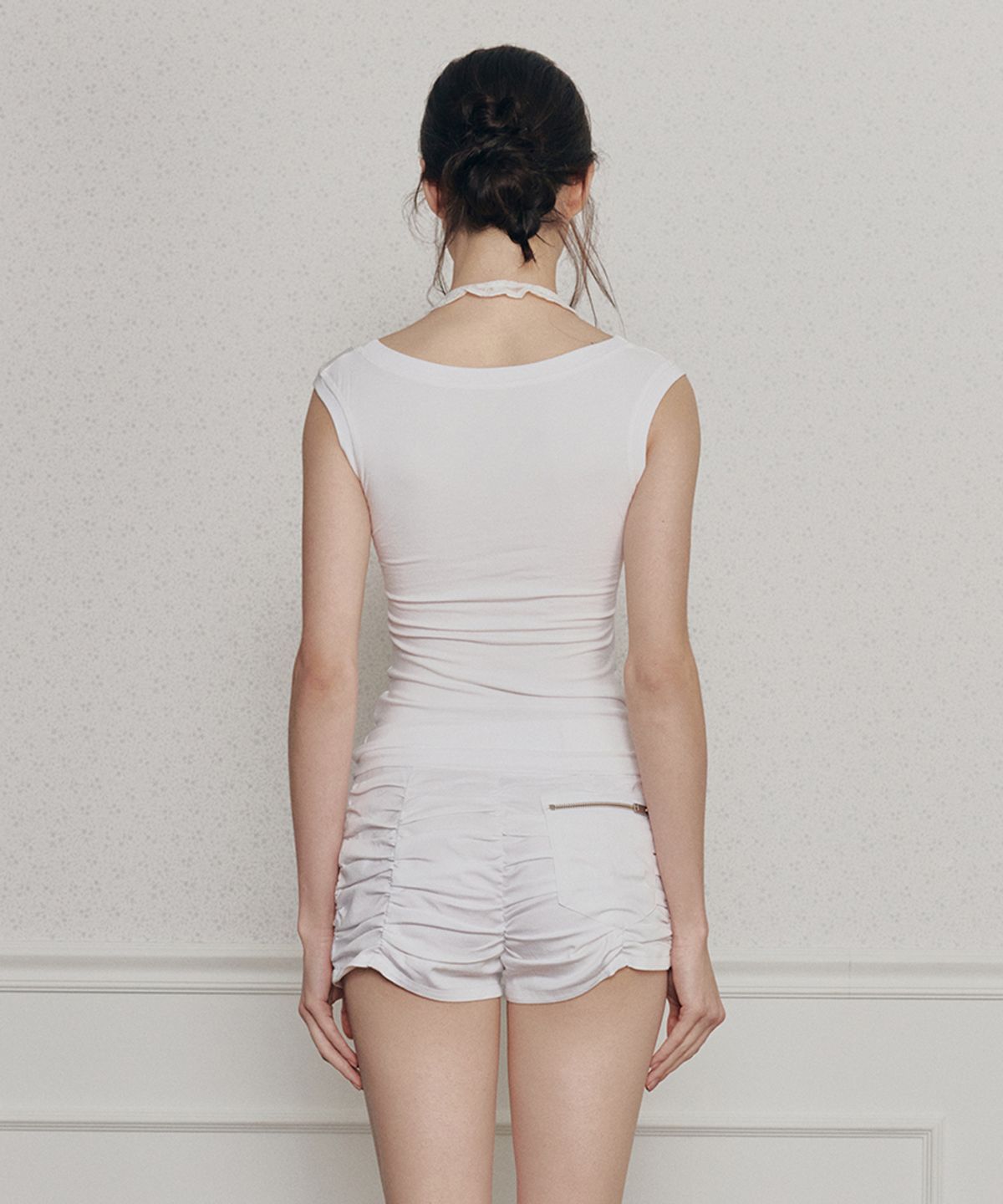 페인오어플레져(PAINORPLEASURE) REGINA TOP white