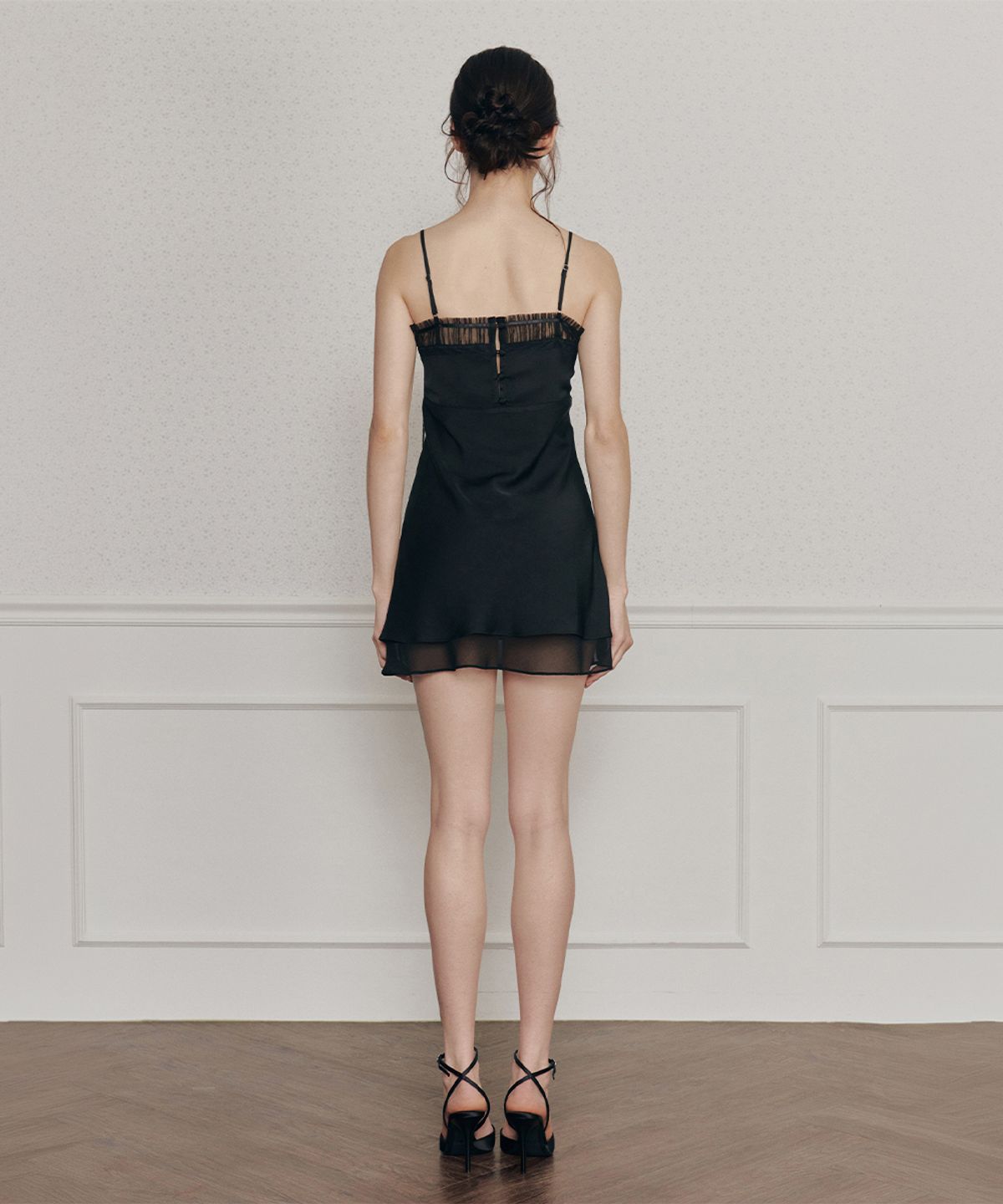 페인오어플레져(PAINORPLEASURE) DREAMY DRESS black