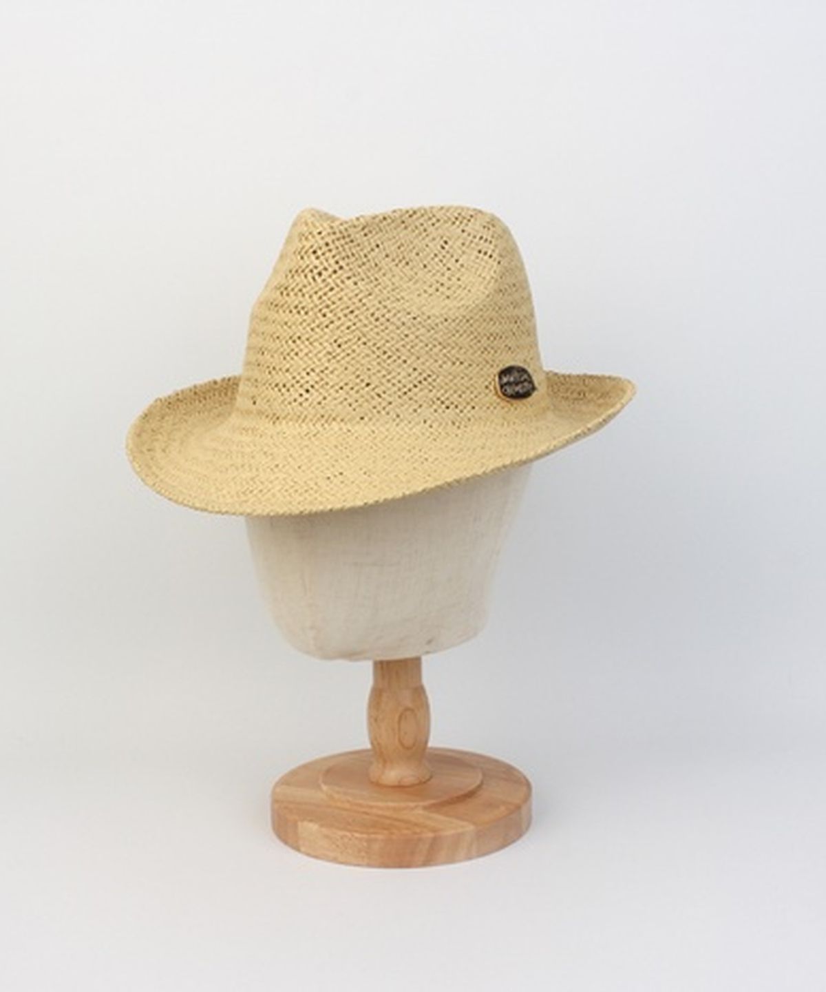 유니버셜 케미스트리(UNIVERSAL CHEMISTRY) BU Summer Beige Simple Long Fedora 여름페도라