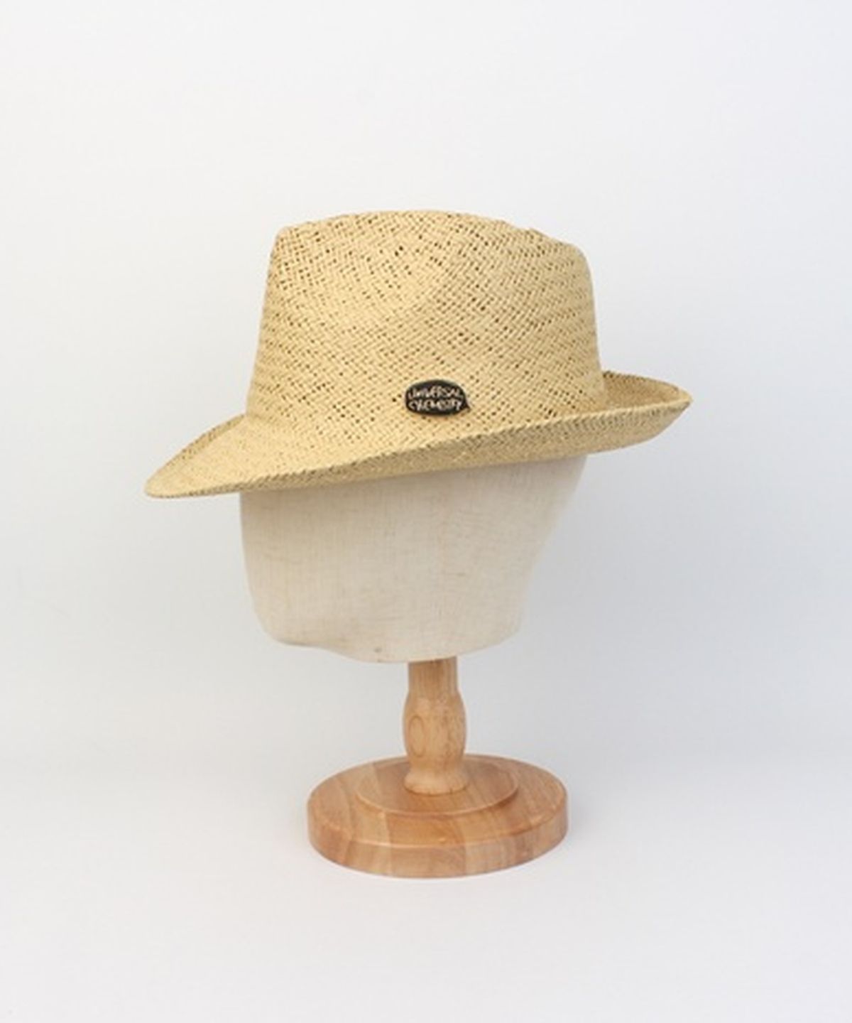 유니버셜 케미스트리(UNIVERSAL CHEMISTRY) BU Summer Beige Simple Long Fedora 여름페도라